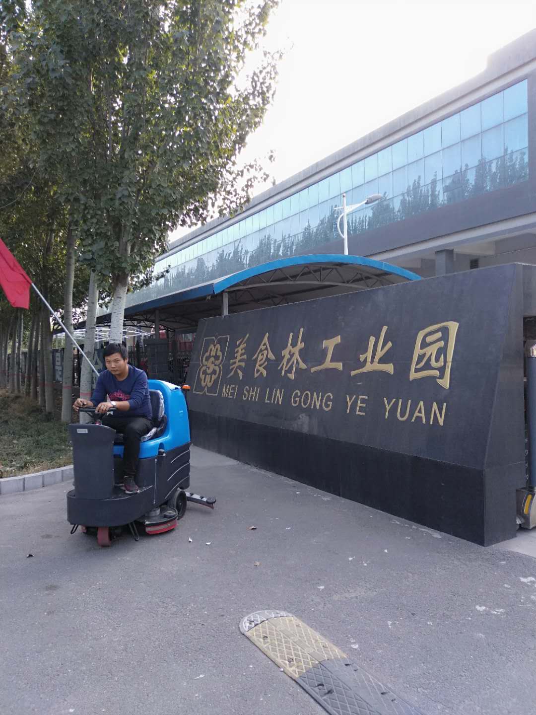 1685008389173467.jpg 5.jpg